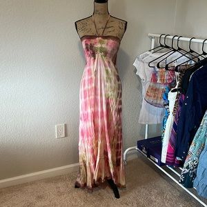 Boho style tie dye maxi dress size small.